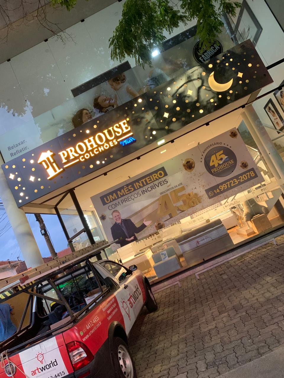 Image hover effect image