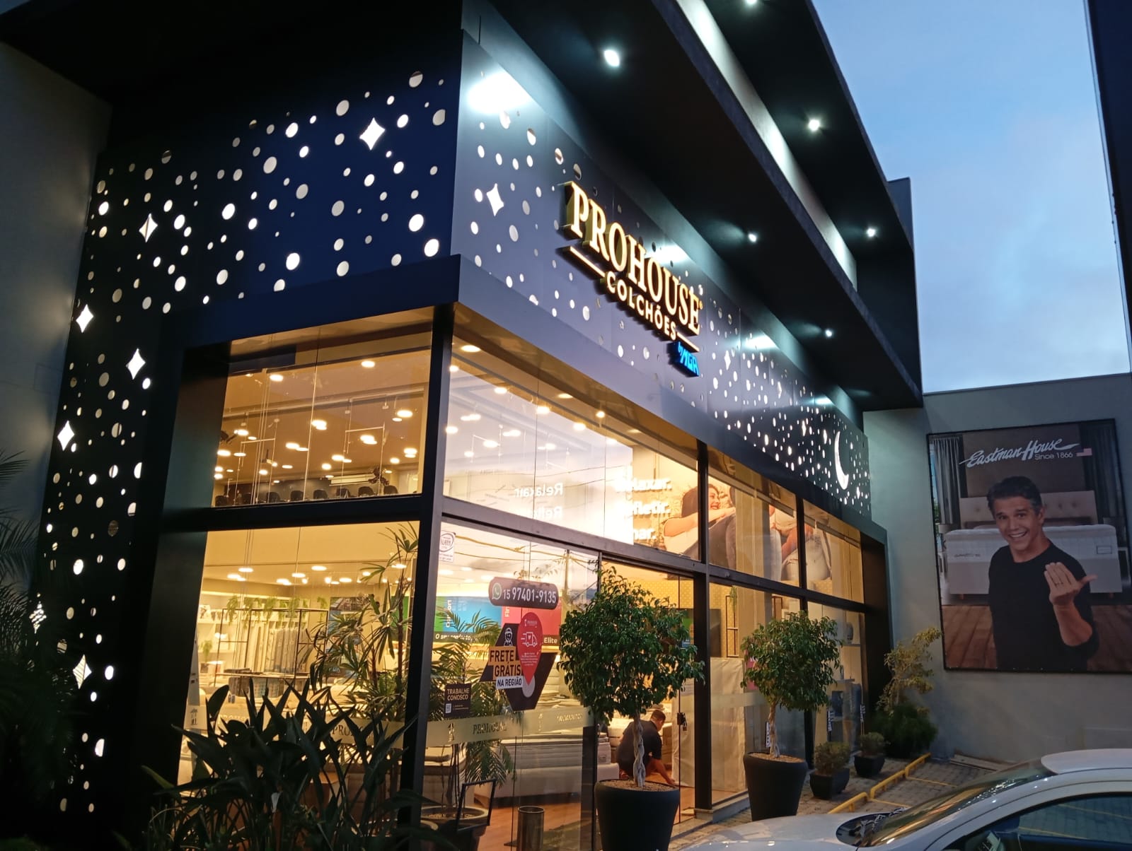 FACHADAS ARTWORLD (8)